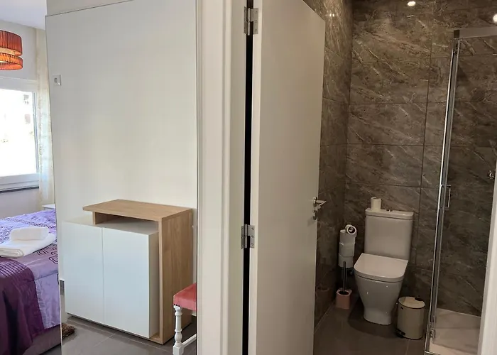 & Surf Lovers With Ac - * Baleal