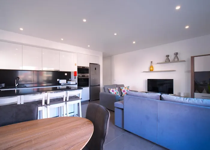 & Surf Lovers With Ac - Apartman *